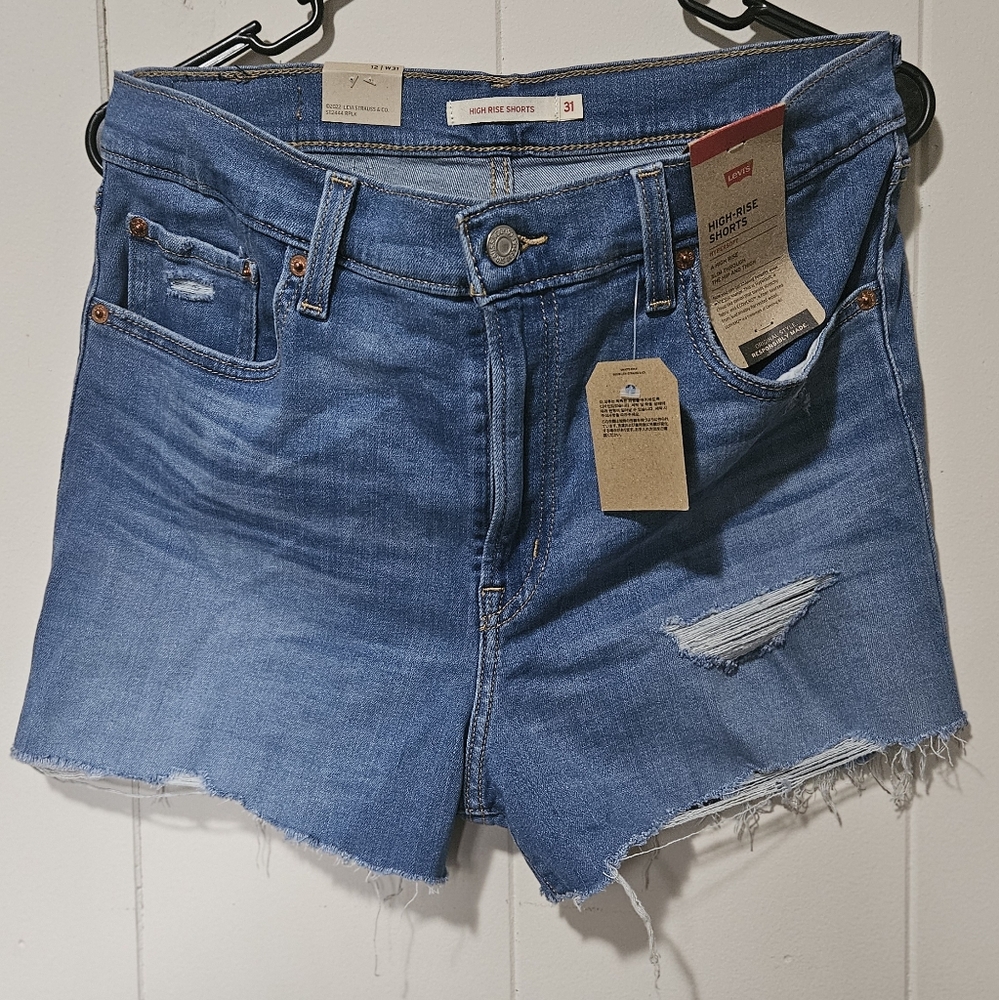 Levi's shorts